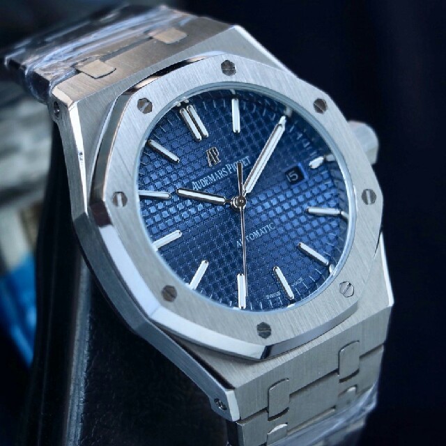 AUDEMARS PIGUET - Audemars Piguet(#^.^#) 腕時計の通販 by イクオ♪'s shop｜オーデマピゲならラクマ