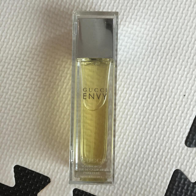 Gucci(グッチ)のエンヴィ 香水  30ml  GUCCI コスメ/美容の香水(ユニセックス)の商品写真