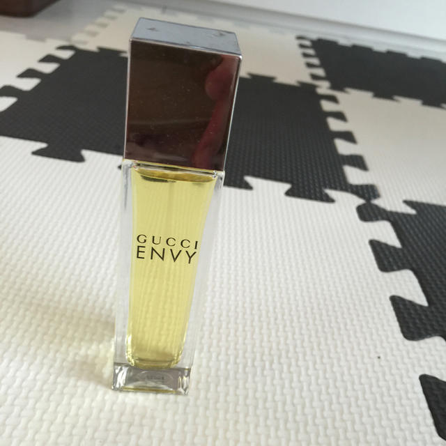 Gucci(グッチ)のエンヴィ 香水  30ml  GUCCI コスメ/美容の香水(ユニセックス)の商品写真