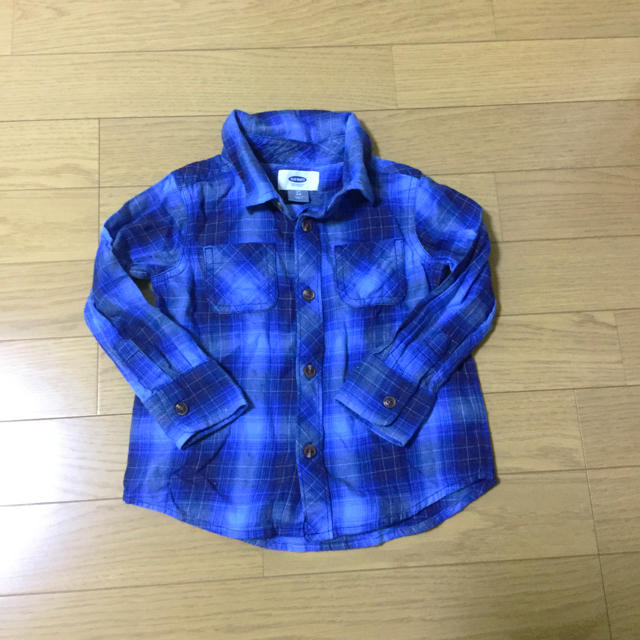 Old Navy(オールドネイビー)のOLD NAVY ネルシャツ 90 キッズ/ベビー/マタニティのキッズ服男の子用(90cm~)(Tシャツ/カットソー)の商品写真