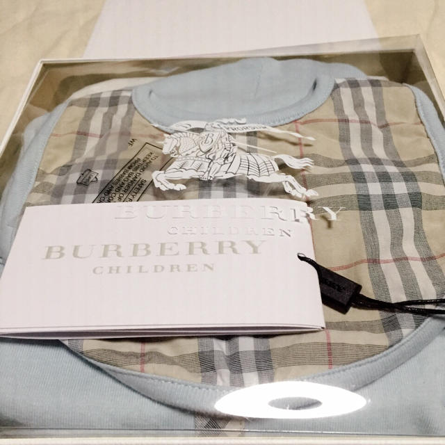 BURBERRY(バーバリー)のBurberryベビーカバーオールセット キッズ/ベビー/マタニティのベビー服(~85cm)(カバーオール)の商品写真