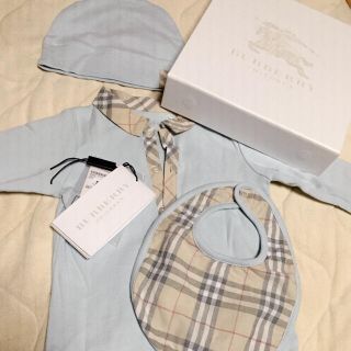 バーバリー(BURBERRY)のBurberryベビーカバーオールセット(カバーオール)