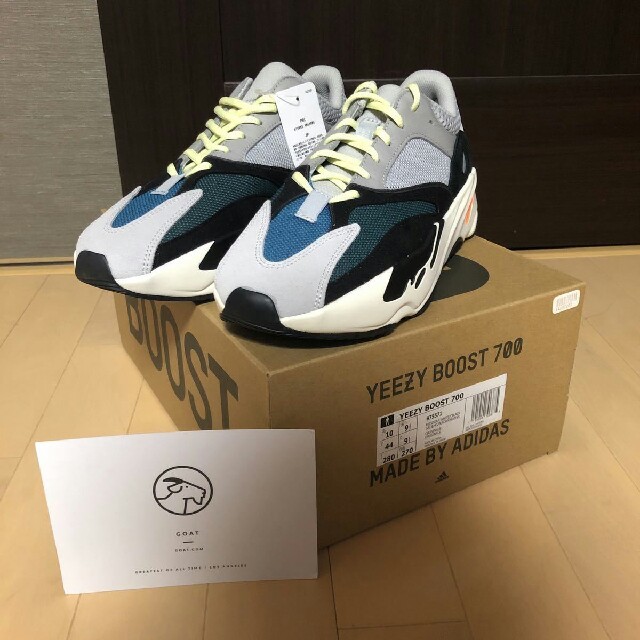 adidas(アディダス)のYEEZY BOOST 700 WAVE RUNNER 28cm メンズの靴/シューズ(スニーカー)の商品写真