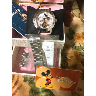ディズニー(Disney)の【限定モデル 1本✨】ミッキーマウス 新品　おまけ付き！(腕時計)