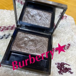 バーバリー(BURBERRY)のBurberryアイカラーグロウ（アイシャドウ）(アイシャドウ)