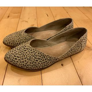 トムズ(TOMS)のトムス TOMS フラットパンプス レオパード 22.5㎝(ハイヒール/パンプス)