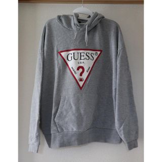 ゲス(GUESS)のguessパーカー(パーカー)