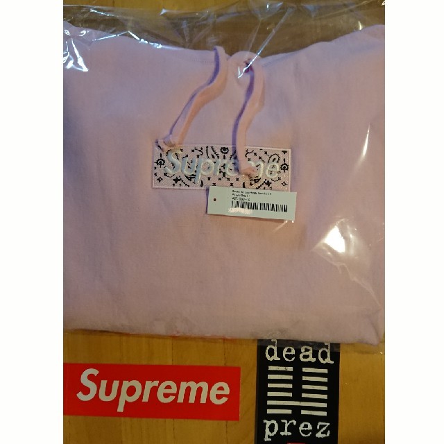 Supreme(シュプリーム)のBandana Box Logo Hooded Sweatshirt メンズのトップス(パーカー)の商品写真