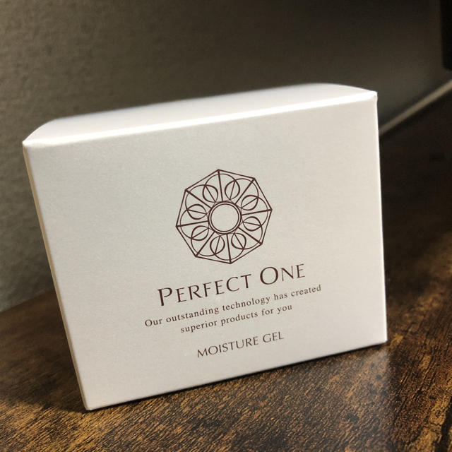 PERFECT ONE(パーフェクトワン)のパーフェクトワン モイスチャージェル コスメ/美容のスキンケア/基礎化粧品(オールインワン化粧品)の商品写真
