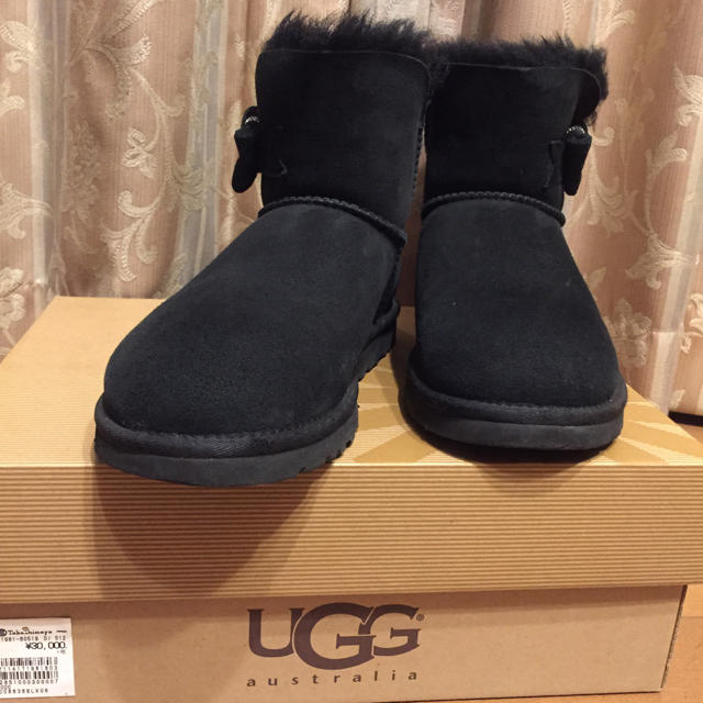 UGG ムートン 黒 ブラック 23cm☆JACKEE スワロフスキー リボン