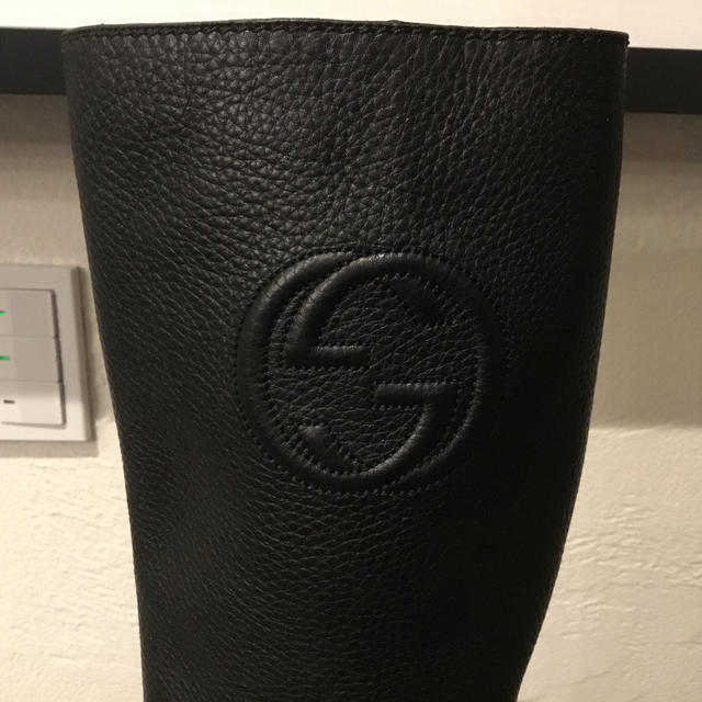 Gucci(グッチ)のGUCCI 黒ロングブーツ☆新品未使用 レディースの靴/シューズ(ブーツ)の商品写真