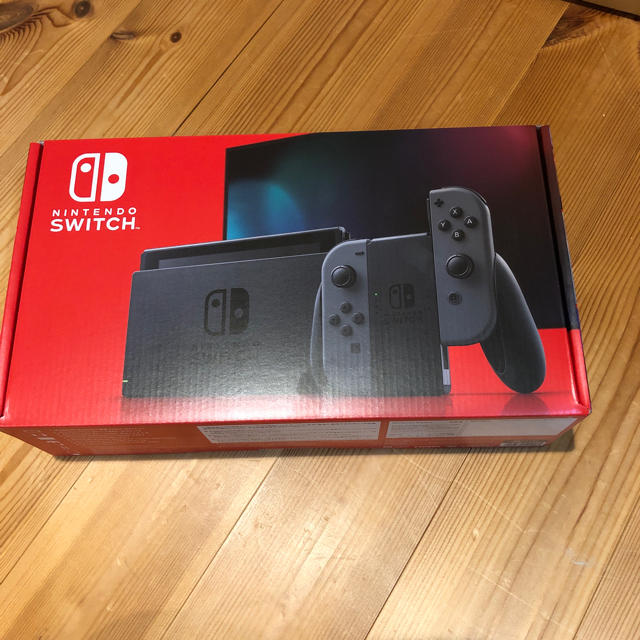 任天堂　スイッチ　新品未開封