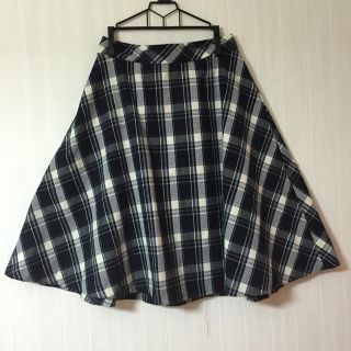 マジェスティックレゴン(MAJESTIC LEGON)のskirt(ひざ丈スカート)