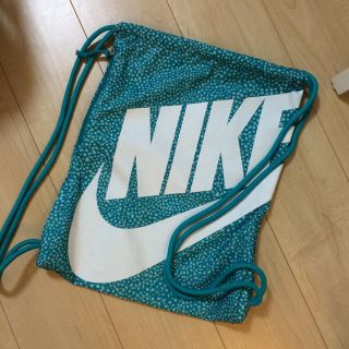 NIKE - ナイキ ナップサックの通販 by ふらわー.の店｜ナイキなら ...