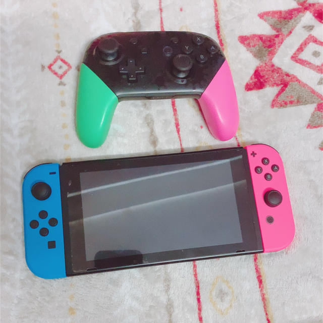 任天堂 Switch＋プロコン【箱や付属品全てあります】