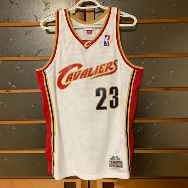 MITCHELL & NESS(ミッチェルアンドネス)のMitchell&Ness Cavs LeBron James Swingman メンズのトップス(タンクトップ)の商品写真