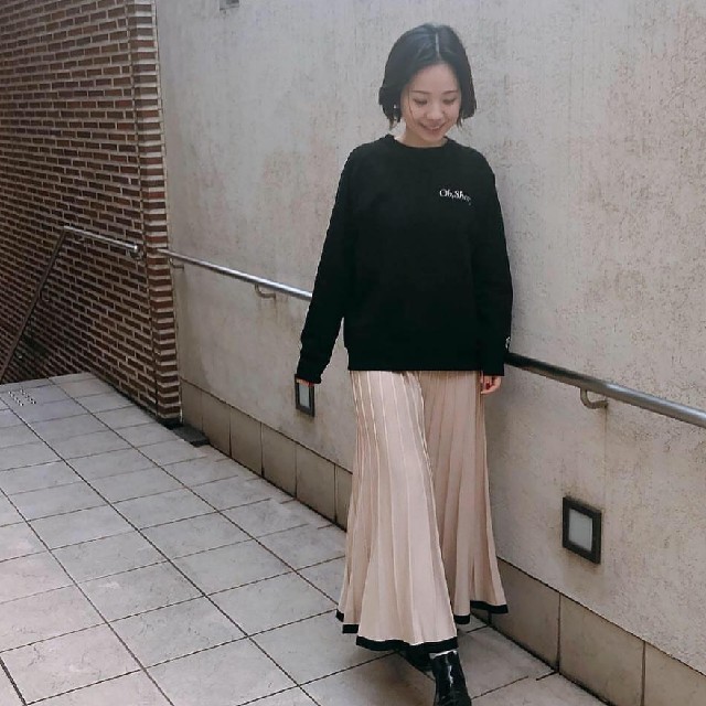 GREED(グリード)の12/17限定値下★Greed　Limited Pleats Skirt レディースのスカート(ロングスカート)の商品写真