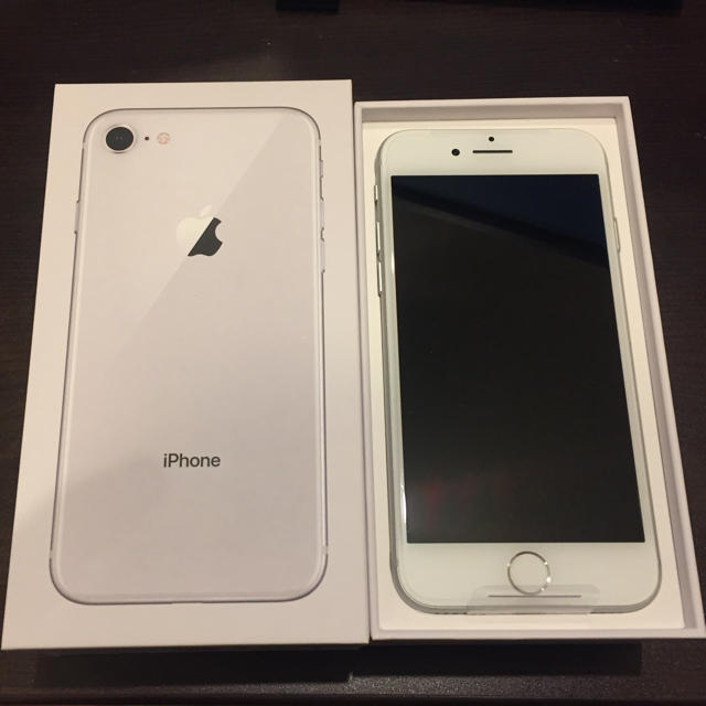 iPhone8 64GB シルバー simフリー 新品