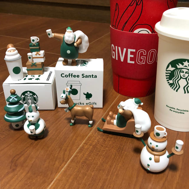 Starbucks Coffee(スターバックスコーヒー)のスターバックス 2017 コーヒー サンタ セット エンタメ/ホビーのコレクション(ノベルティグッズ)の商品写真