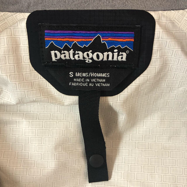 patagonia(パタゴニア)のPatagonia(パタゴニア) 早い者勝ち！マウンテンパーカー メンズのジャケット/アウター(マウンテンパーカー)の商品写真
