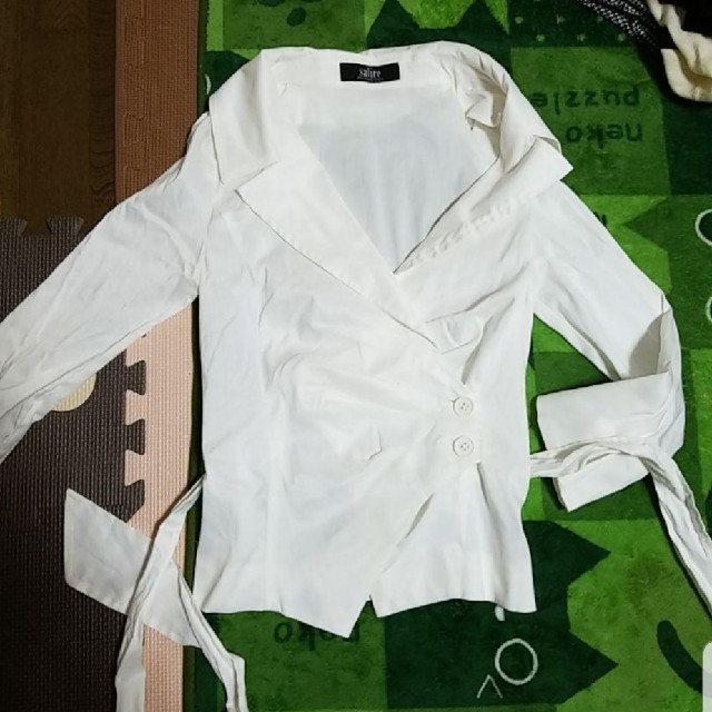 salire(サリア)のsalire ジャケット レディースのジャケット/アウター(ノーカラージャケット)の商品写真