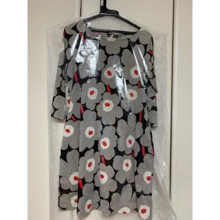 〆marimekko UNIKKO ワンピース ※クリーニング済