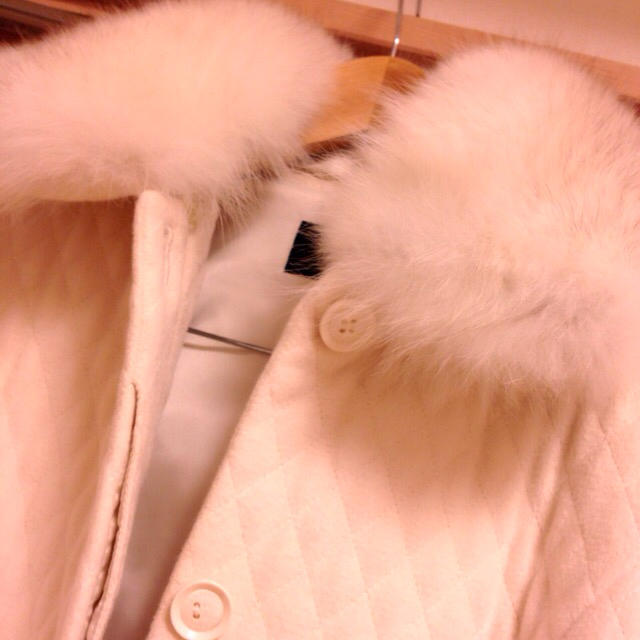 Le souk(ルスーク)のルスーク♡美品おリボンフォックスコート レディースのジャケット/アウター(毛皮/ファーコート)の商品写真