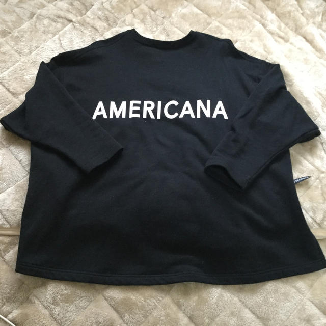 AMERICANA(アメリカーナ)のアメリカーナ、人気の両サイドジップスゥエット❗️ブラック、美品💕フリー レディースのトップス(トレーナー/スウェット)の商品写真