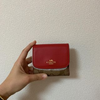 コーチ(COACH)の【新品】coach（コーチ）折りたたみ式財布(財布)