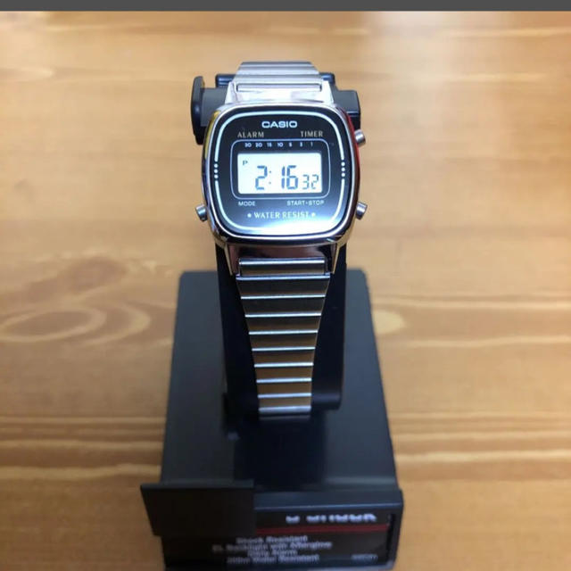 CASIO(カシオ)の[箱なしで値下げできます]CASIOの腕時計 レディースのファッション小物(腕時計)の商品写真