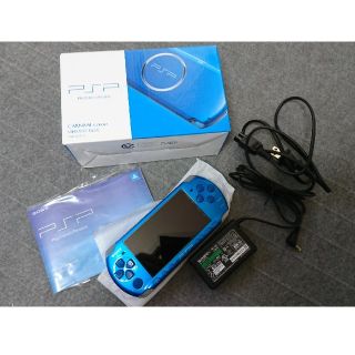 プレイステーションポータブル(PlayStation Portable)の【箱/説完品 状態極良】PSP-3000 プレイステーションポータブル Vブルー(携帯用ゲーム機本体)