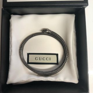 グッチ(Gucci)のGUCCI スネーク バングル  (バングル/リストバンド)