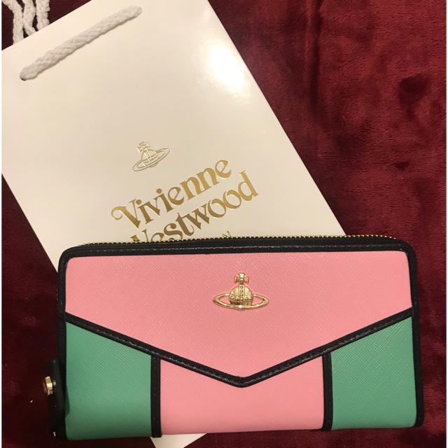 Vivienne Westwood(ヴィヴィアンウエストウッド)のヴィヴィアン ウェストウッド 長財布 / 海外正規品 レディースのファッション小物(財布)の商品写真