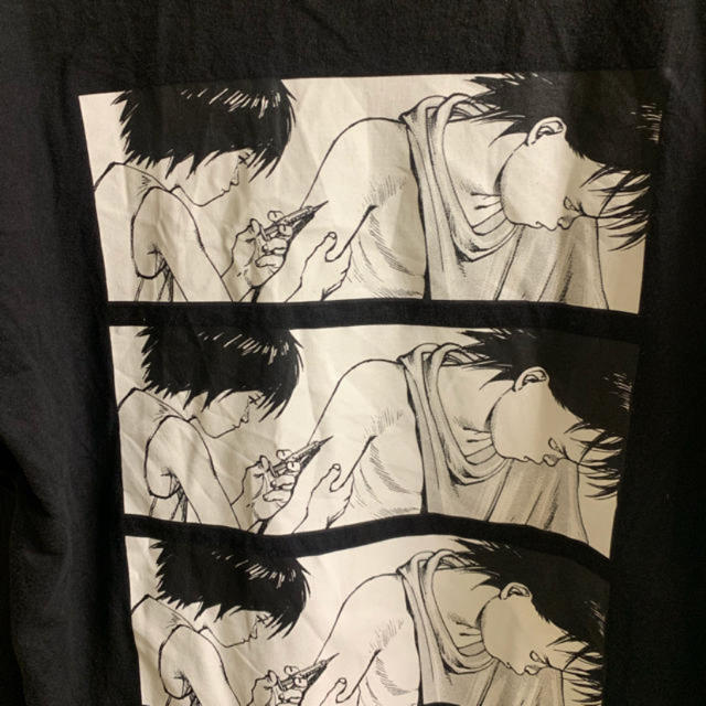 AKIRA supreme tee mサイズ