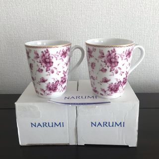 ナルミ(NARUMI)のNARUMI  ペアカップ　花　未使用(グラス/カップ)