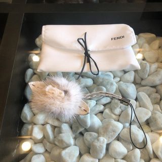 フェンディ(FENDI)のFENDI   ミンク　チャーム　　⭐️ 未使用品です⭐️(チャーム)