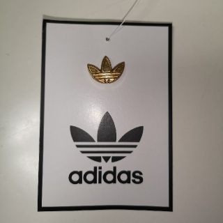 アディダス(adidas)のアディダス　ピンバッジ(バッジ/ピンバッジ)