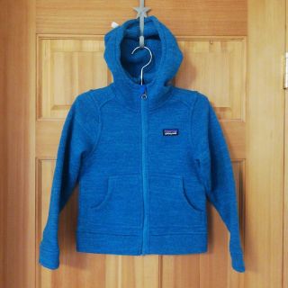 パタゴニア(patagonia)のpatagonia　パタゴニア　フリース　パーカー　キッズ　xs（5-6）(ジャケット/上着)