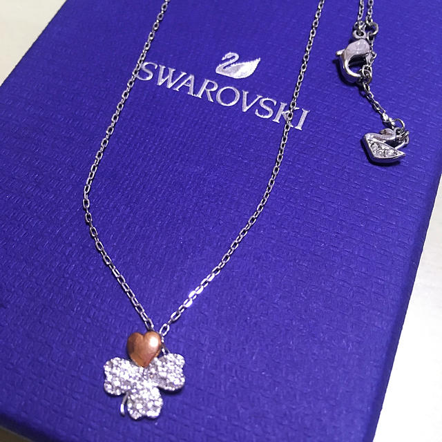 SWAROVSKI(スワロフスキー)のスワロフスキー　クローバーネックレス レディースのアクセサリー(ネックレス)の商品写真