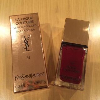 イヴサンローランボーテ(Yves Saint Laurent Beaute)のイブサンローラン ネイルエナメル74(マニキュア)