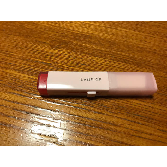 LANEIGE(ラネージュ)のくぅ様専用　　laneige リップ　レッド　7 番 コスメ/美容のベースメイク/化粧品(口紅)の商品写真