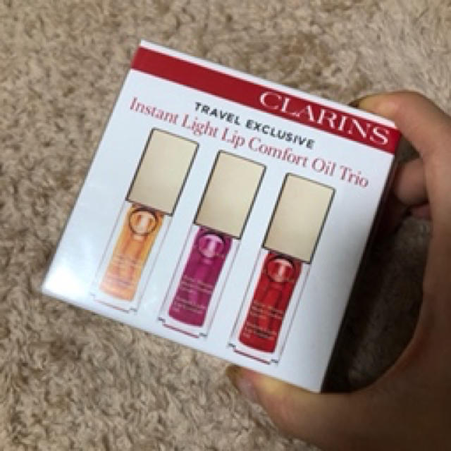 CLARINS - クラランスコンフォートリップオイル 3本セットの通販 by ...