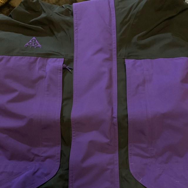 NIKE(ナイキ)の専用　nike acg ゴアテックス　jacket メンズのジャケット/アウター(マウンテンパーカー)の商品写真