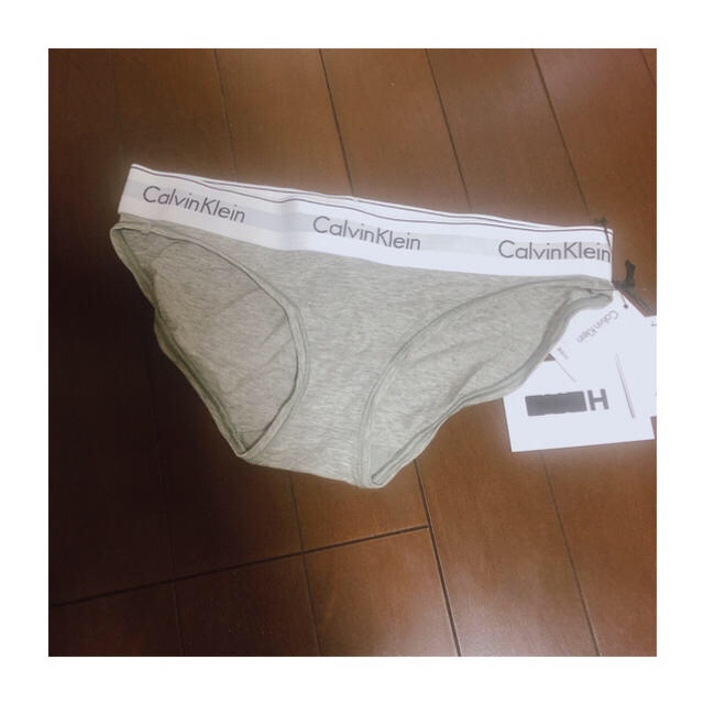 Calvin Klein(カルバンクライン)の12/17 Calvin Klein❤︎新品ウェア② レディースの下着/アンダーウェア(ショーツ)の商品写真