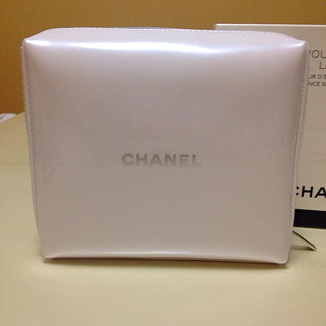 CHANEL(シャネル)のシャネル 未使用スキンケアセット コスメ/美容のキット/セット(その他)の商品写真