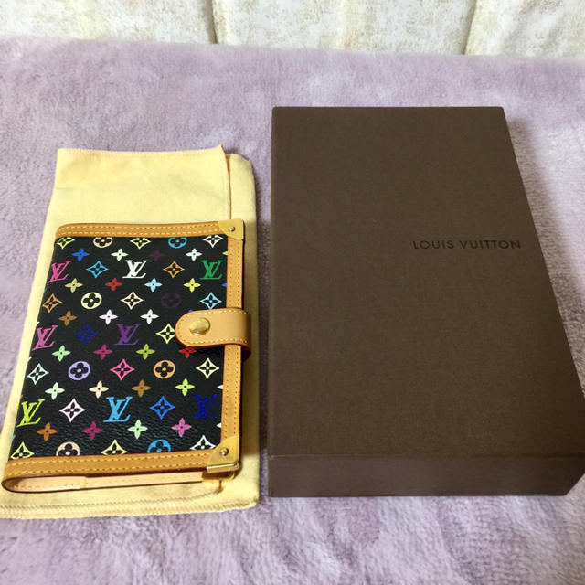 LOUIS VUITTON(ルイヴィトン)のLOUIS VUITTON マルチカラー システム手帳 レディースのファッション小物(その他)の商品写真