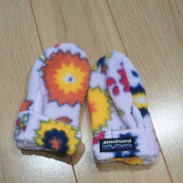 patagonia(パタゴニア)のパタゴニア   手袋   キッズ/ベビー/マタニティのこども用ファッション小物(手袋)の商品写真