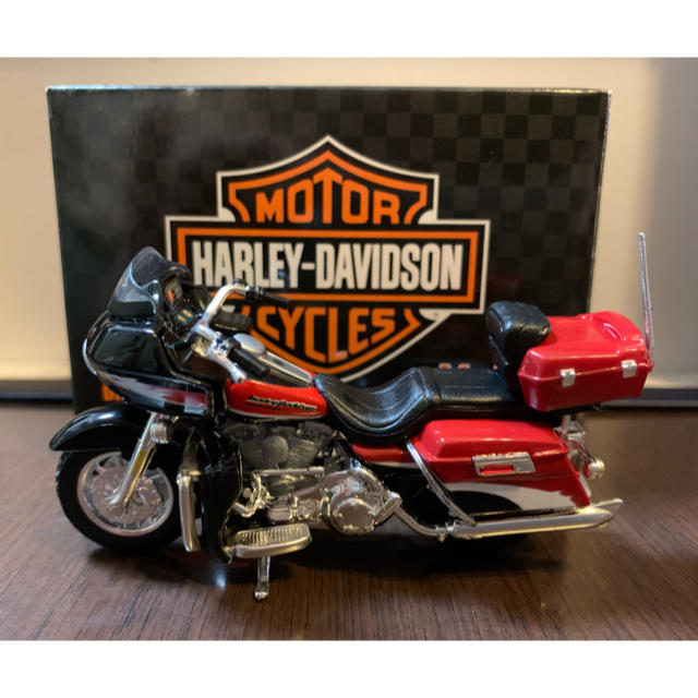 Harley Davidson(ハーレーダビッドソン)の1/24 ハーレーダビッドソン FLTRSEIスクリーミンイーグルロードグライド エンタメ/ホビーのおもちゃ/ぬいぐるみ(模型/プラモデル)の商品写真