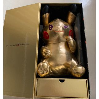 シュウウエムラ(shu uemura)のシュウウエムラ ピカチュウ  クリスマスコフレ ぬいぐるみ(ノベルティグッズ)