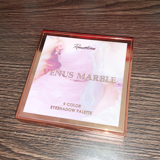 Venus Marble アイシャドウパレット ロマンチシズム コスメ/美容のベースメイク/化粧品(アイシャドウ)の商品写真